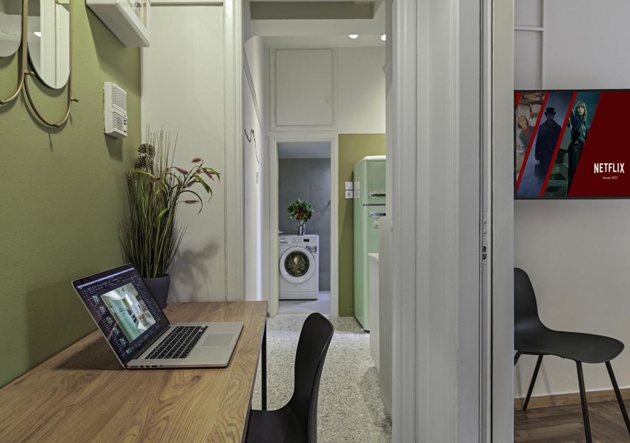 New Hidden Gem, A Studio At A Super Prime Location أثينا المظهر الخارجي الصورة